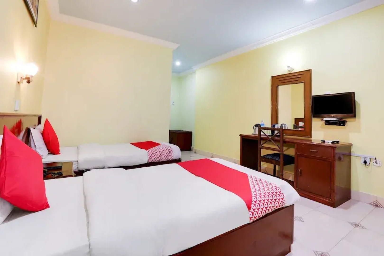 OYO 582 Hotel Lacoul