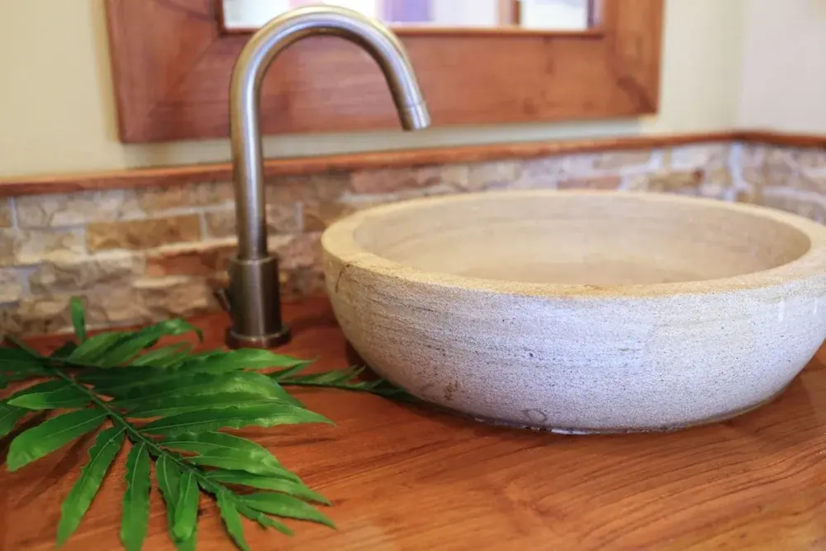 Aloha Spirit Maui 2 Bedroom Home by RedAwning