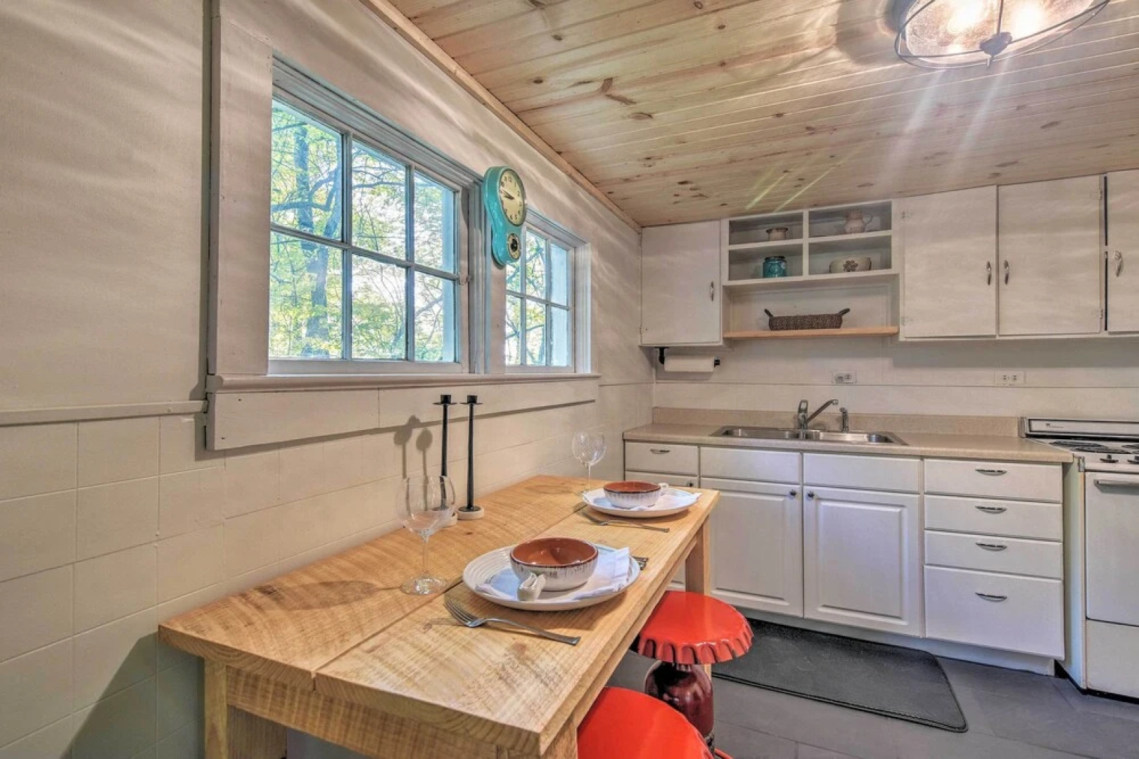 Cozy Candler Cottage - 11 Mi To Dt Asheville!