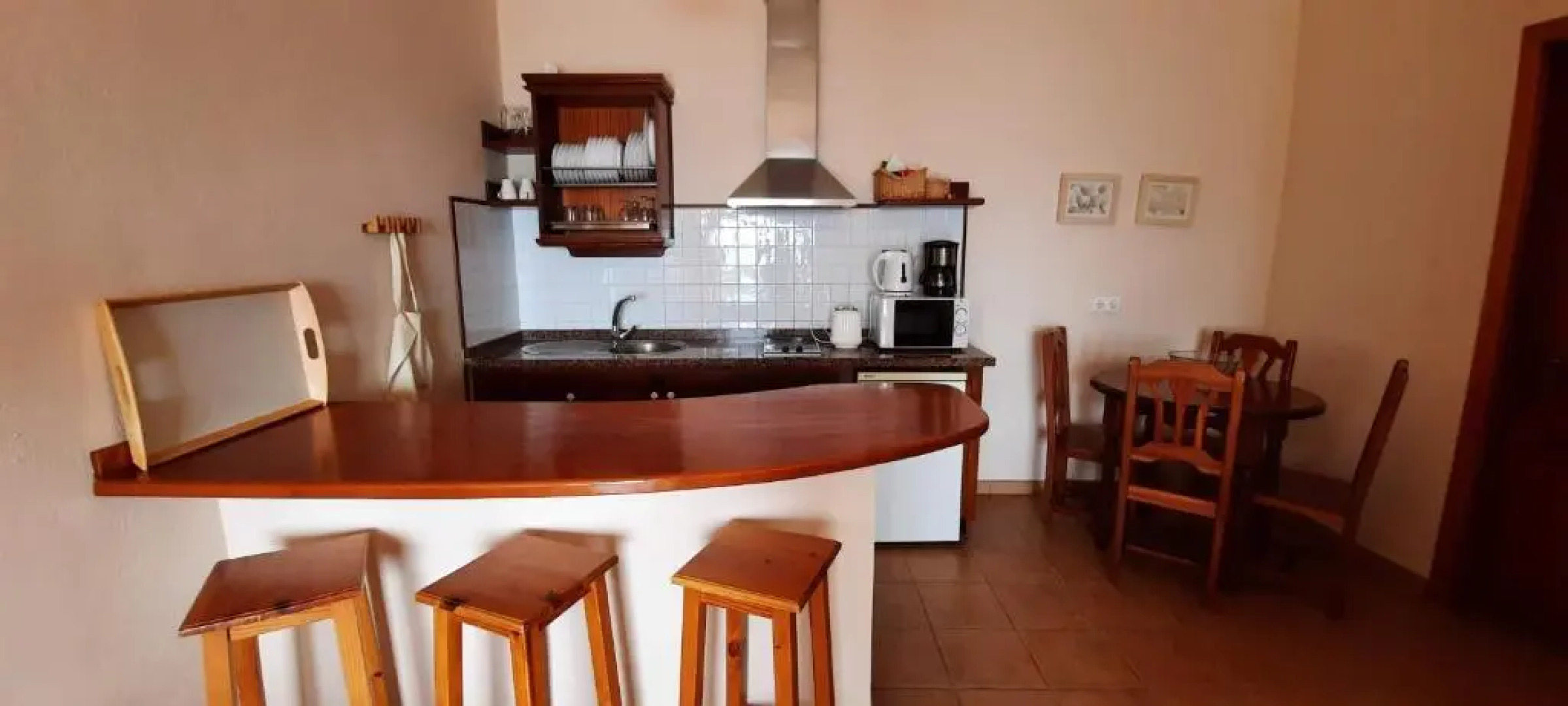 La Muralla Apartamentos