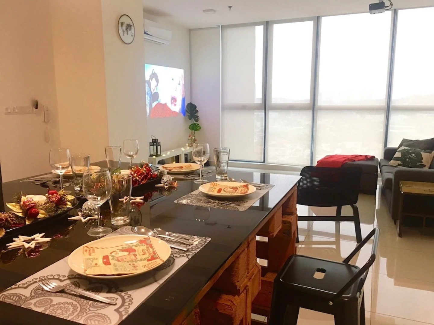 Dream Space with City View