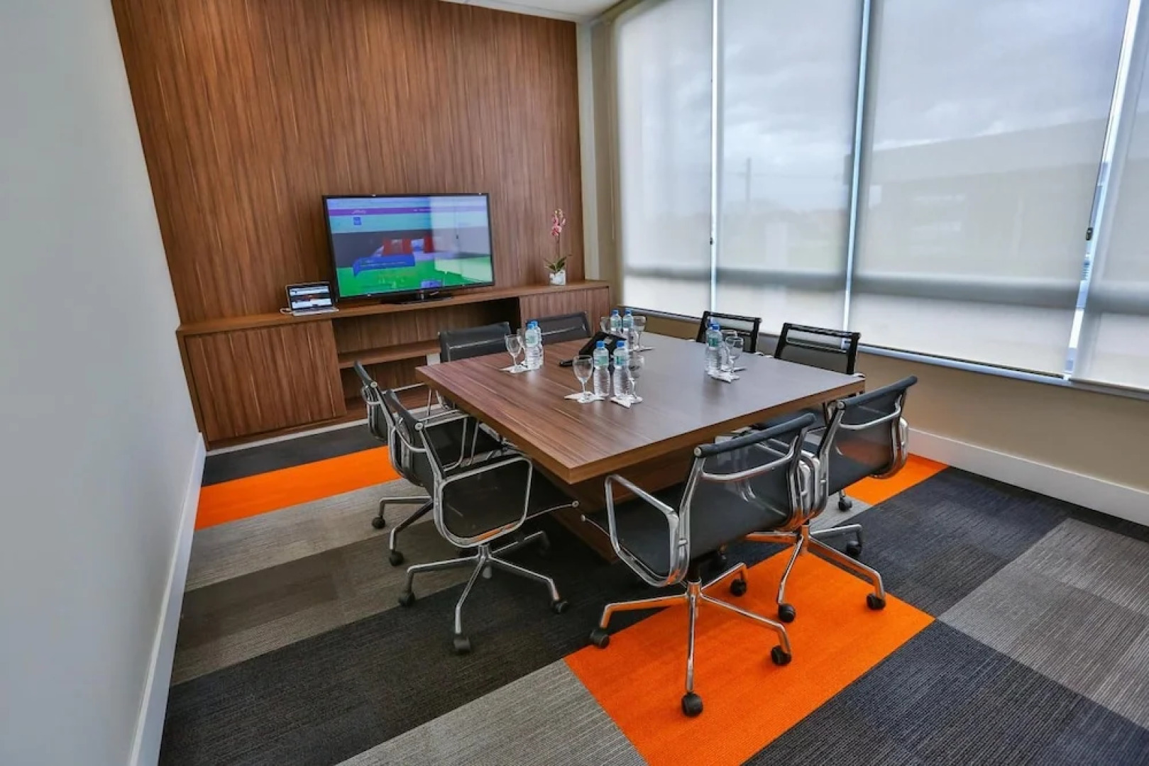 Summit Suites Pindamonhangaba