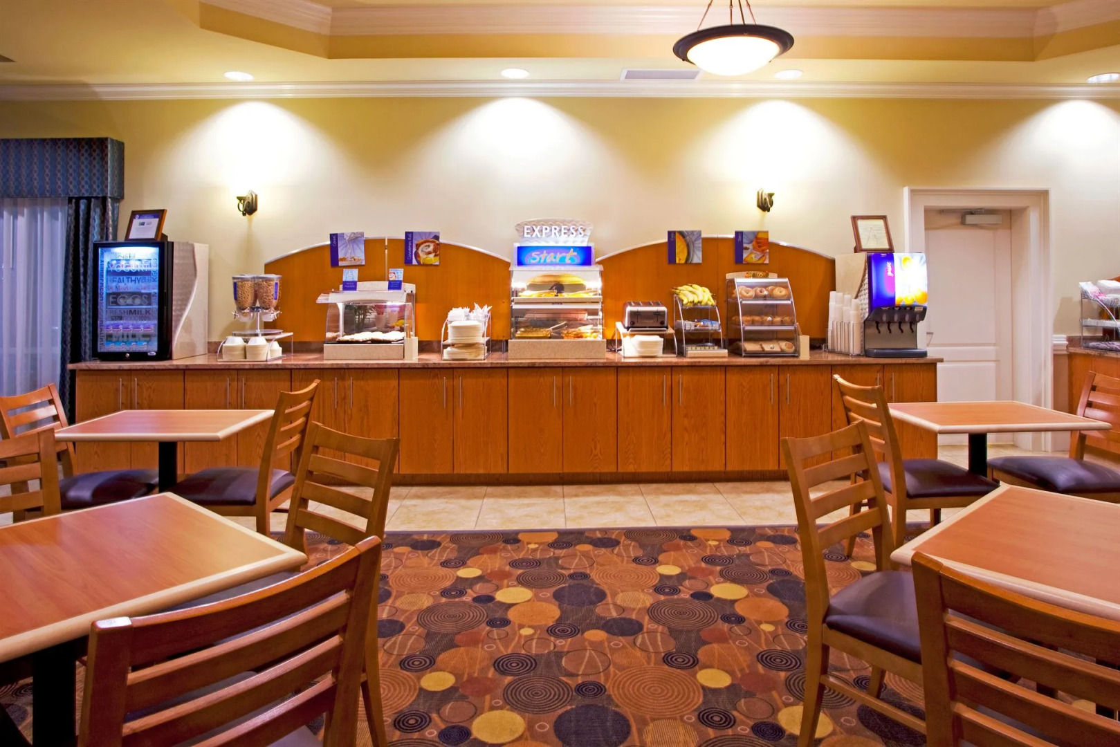 Holiday Inn Express & Suites Valdosta West - Mall Area by IHG