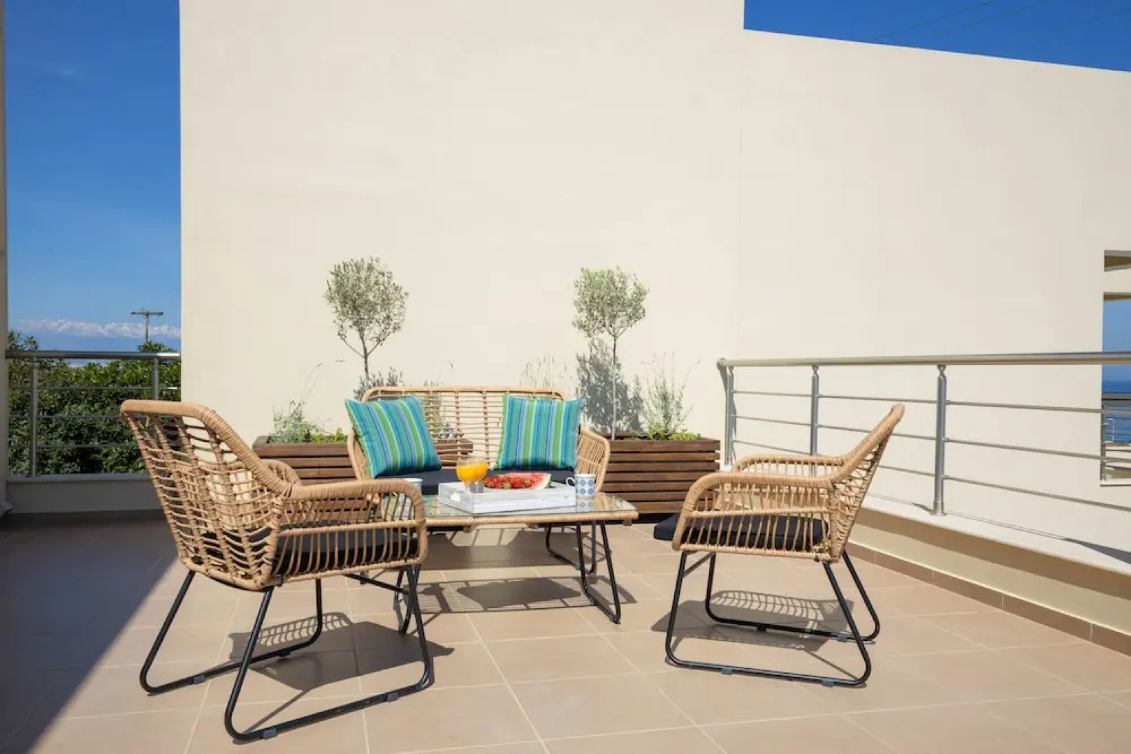 Sky Hill - Holiday Apartments