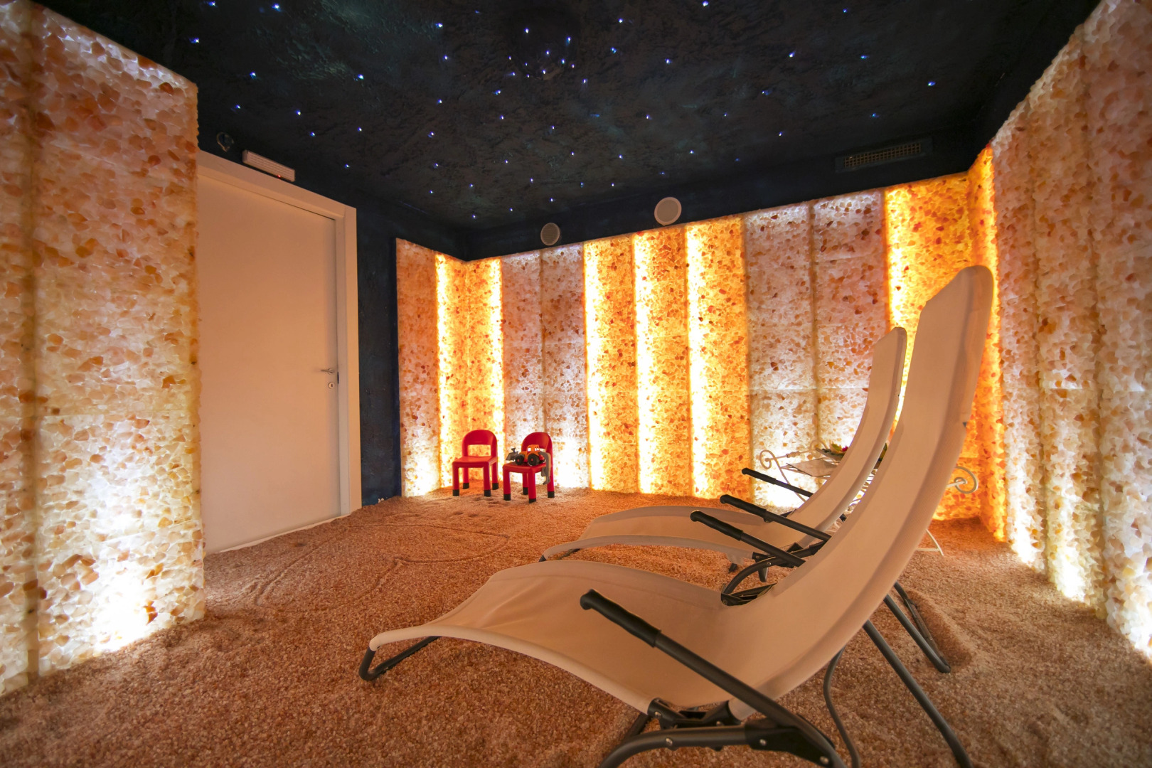 Montelago Relax By the Lake 2