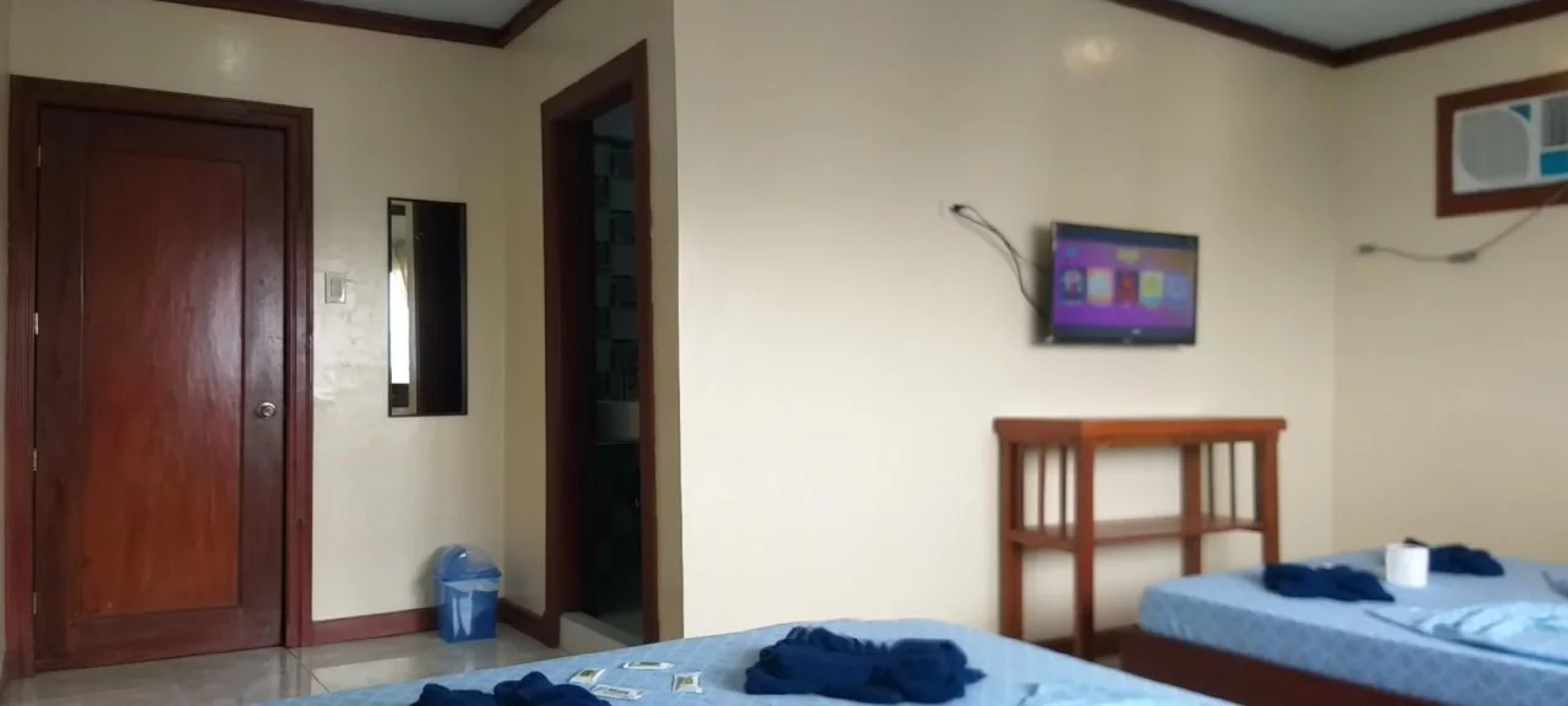 Divine Castle Travelers Inn