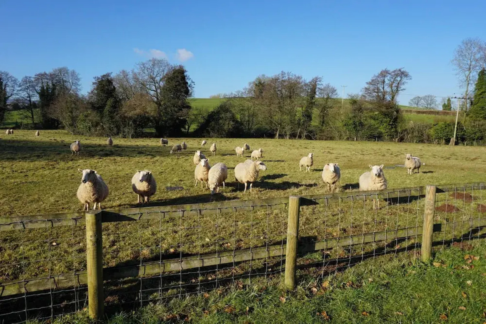 Tranquil Farlow Retreat, Sleeps 4 With Parking