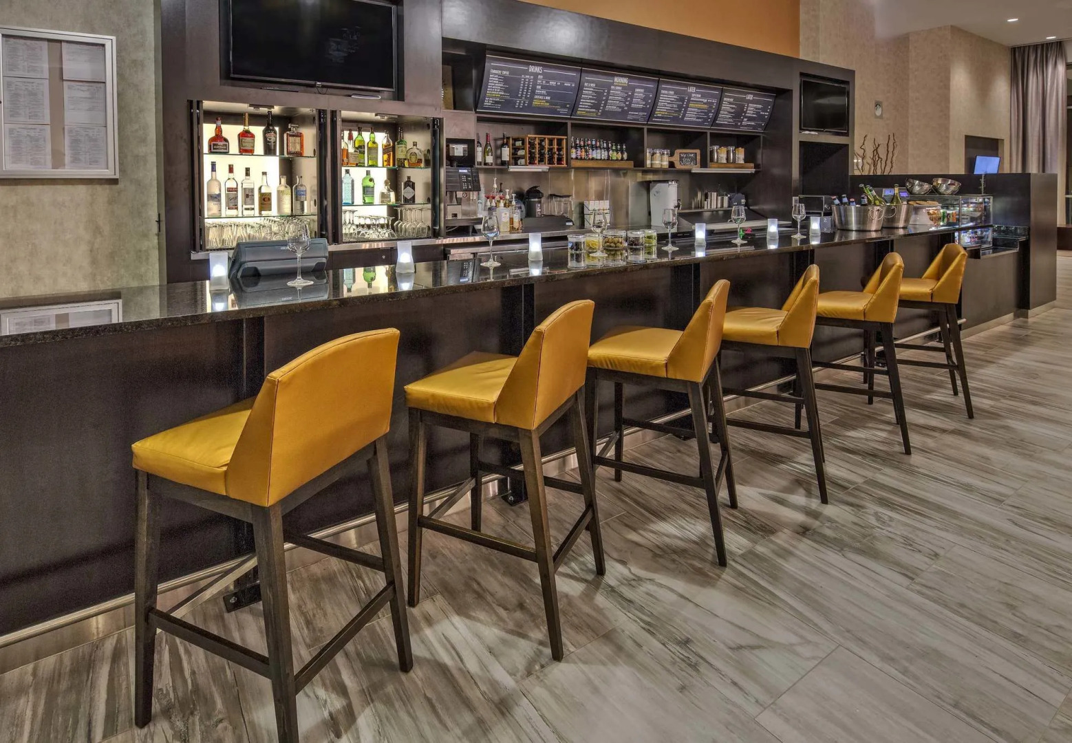 Courtyard by Marriott Kansas City Downtown/Convention Center