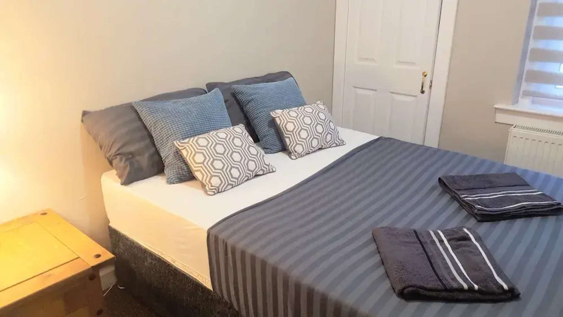 Dragon - Queen Vic House 2 Bedroom Home