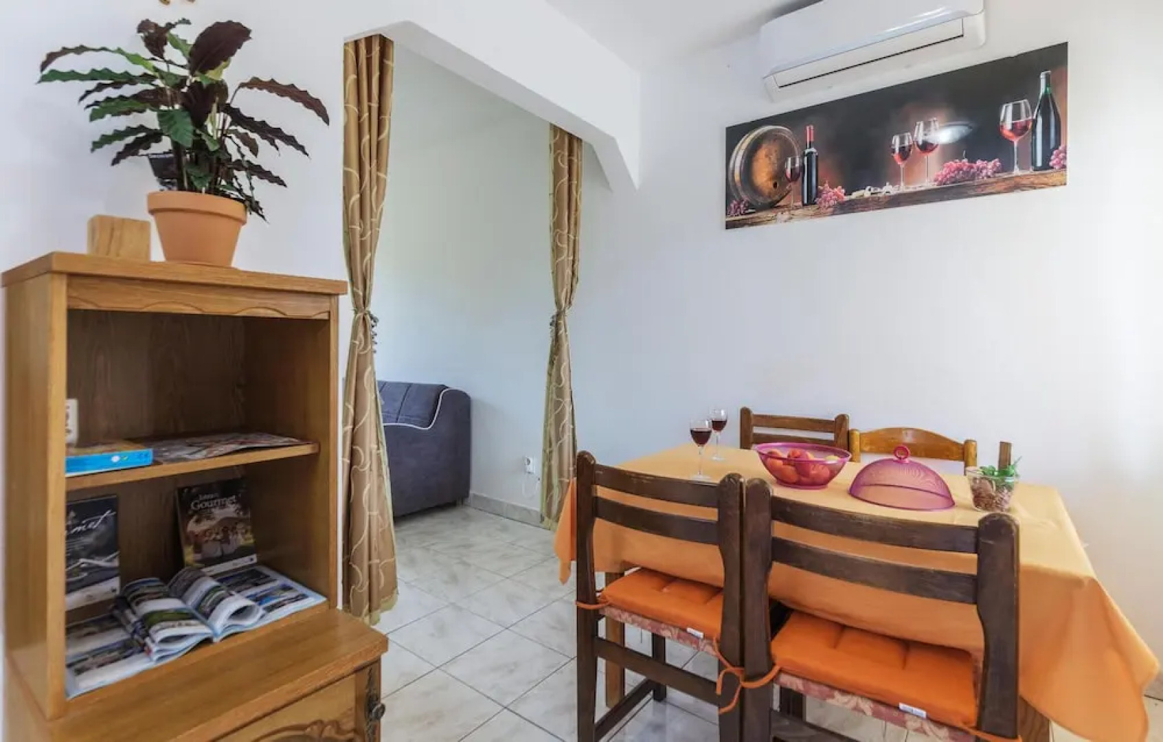 Amazing Apartment in Marcana With Wifi and 1 Bedrooms