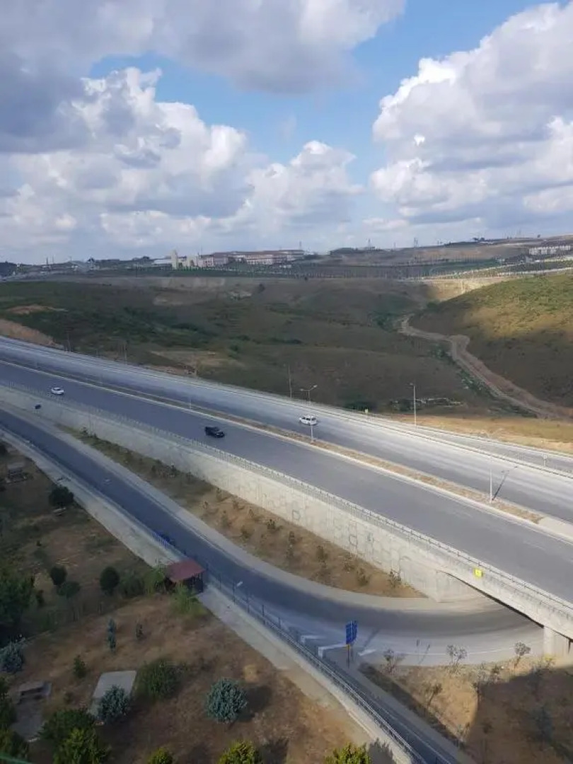 White Appartment in Istanbul