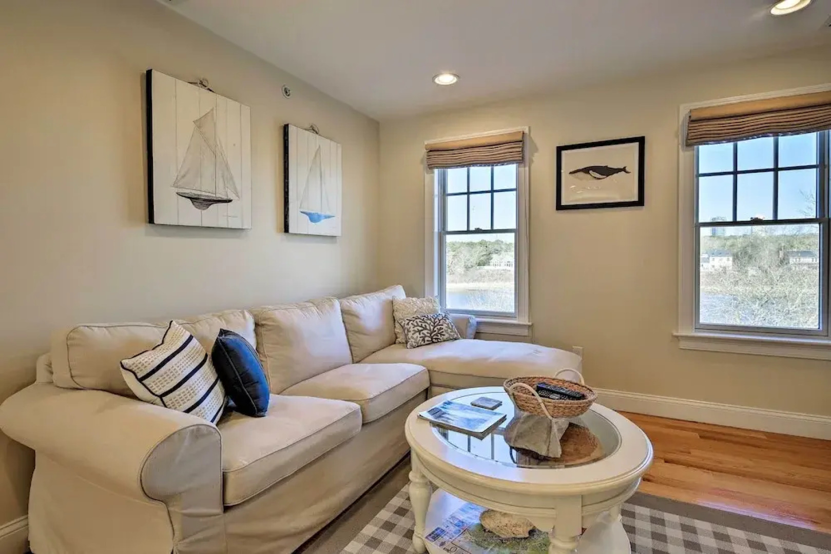 1 Mi to Town & Oyster Pond Beach: Chatham Retreat