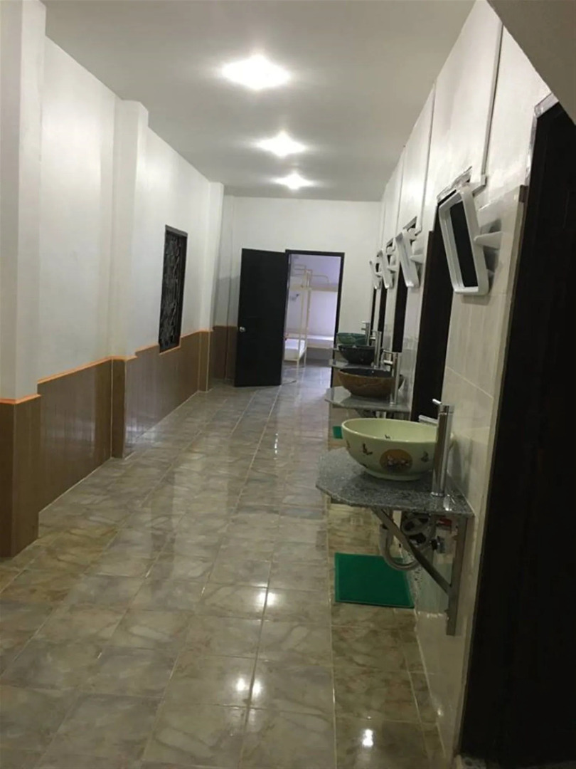 Vongprachan Backpackers Hostel