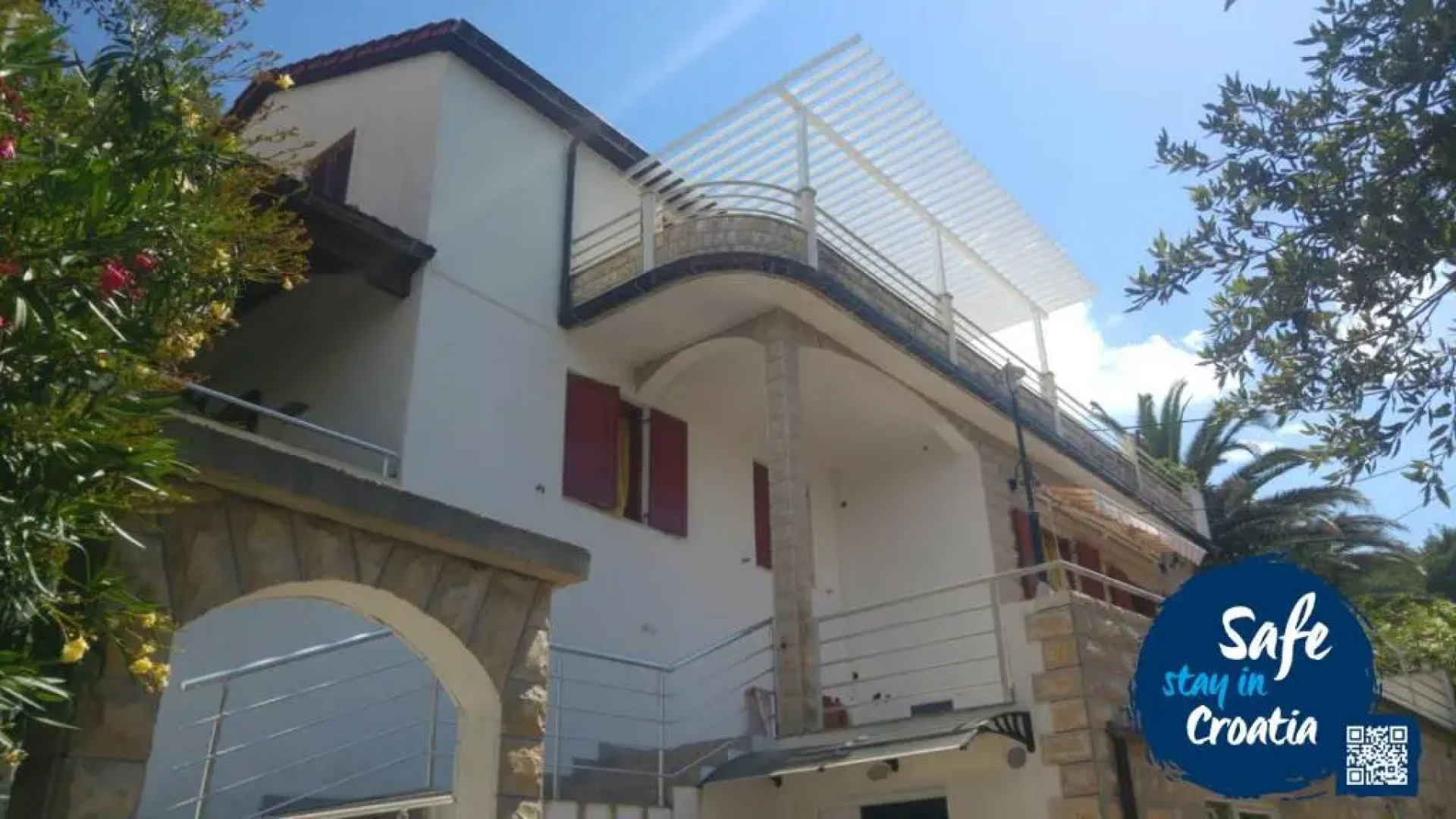 Studio Apartment Near the Beach