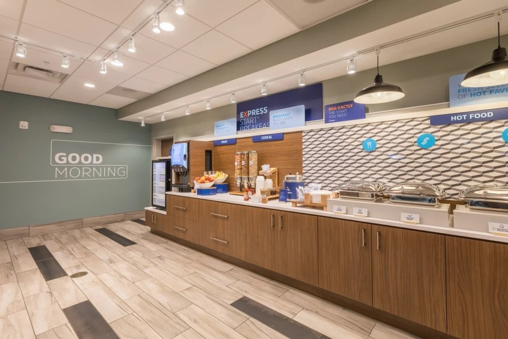 Holiday Inn Express & Suites Greenville S - Piedmont