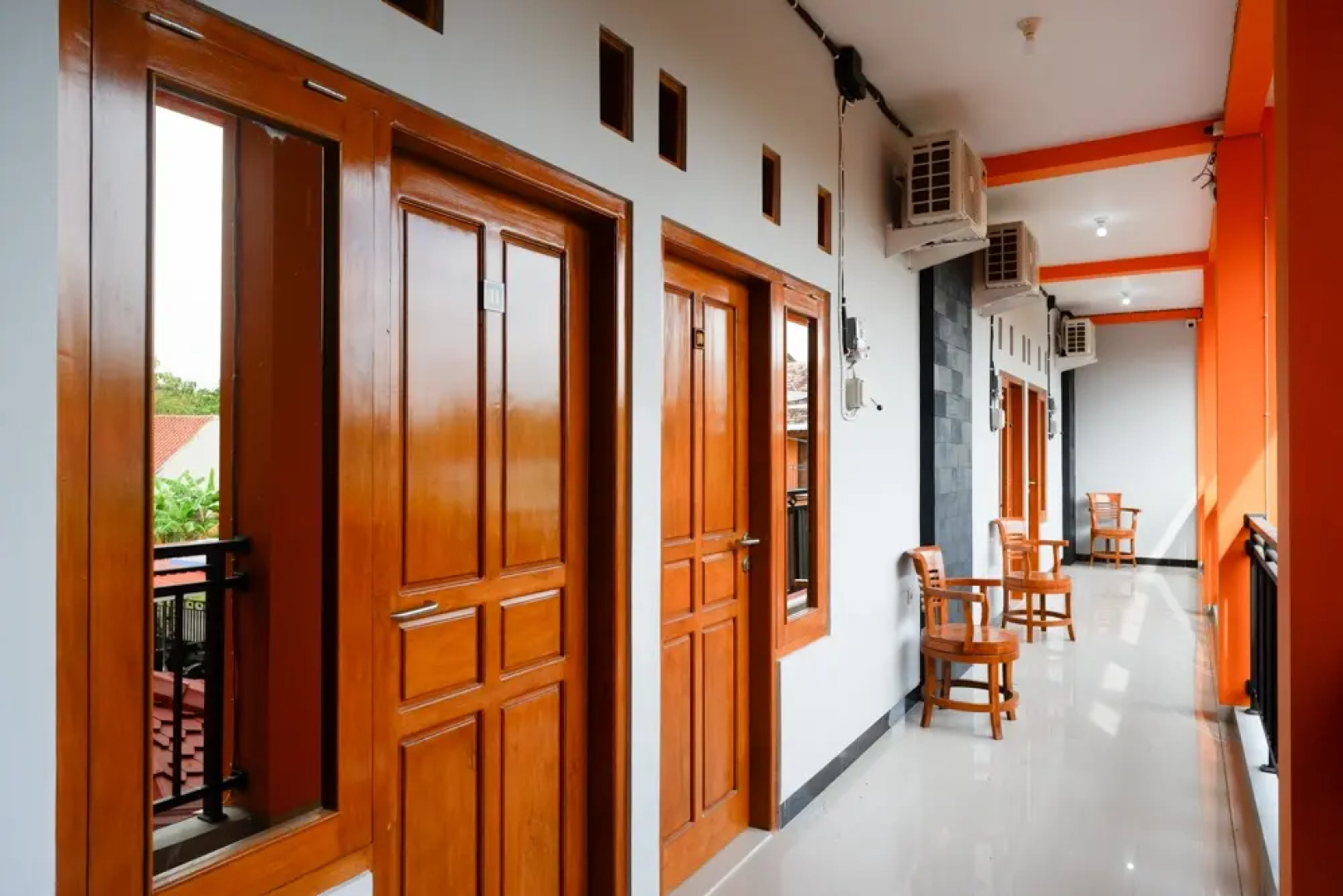 RedDoorz Syariah near Rumah Sakit Bhina Bhakti Husada