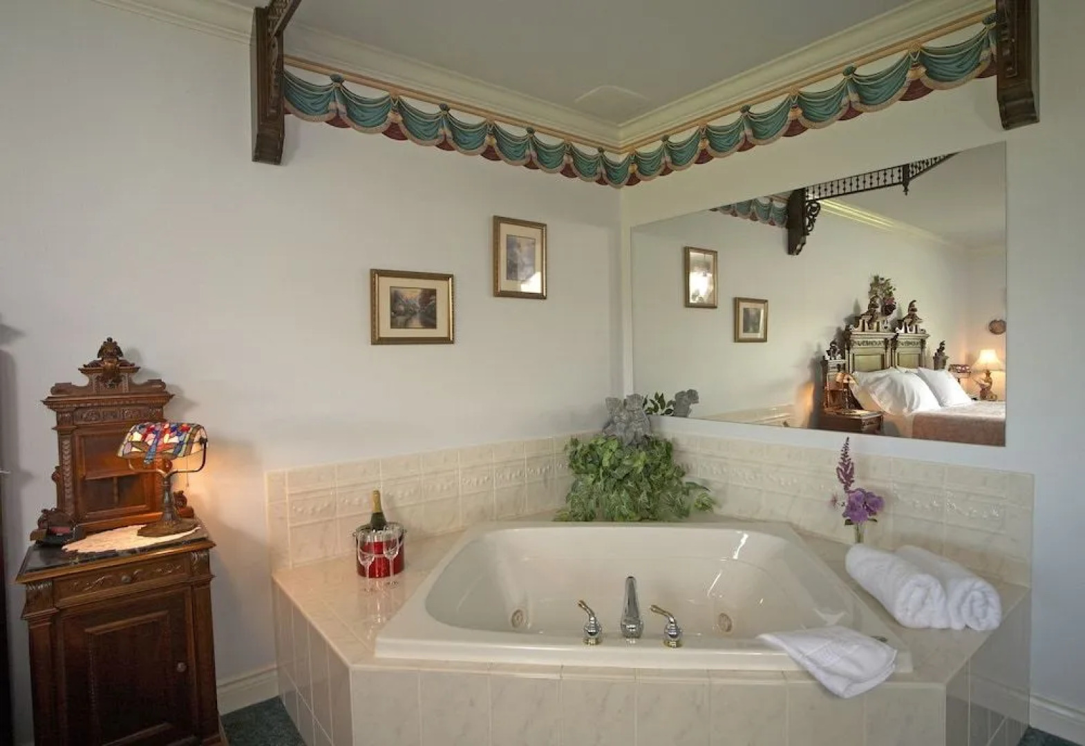 Sea Cliff Gardens Bed & Breakfast