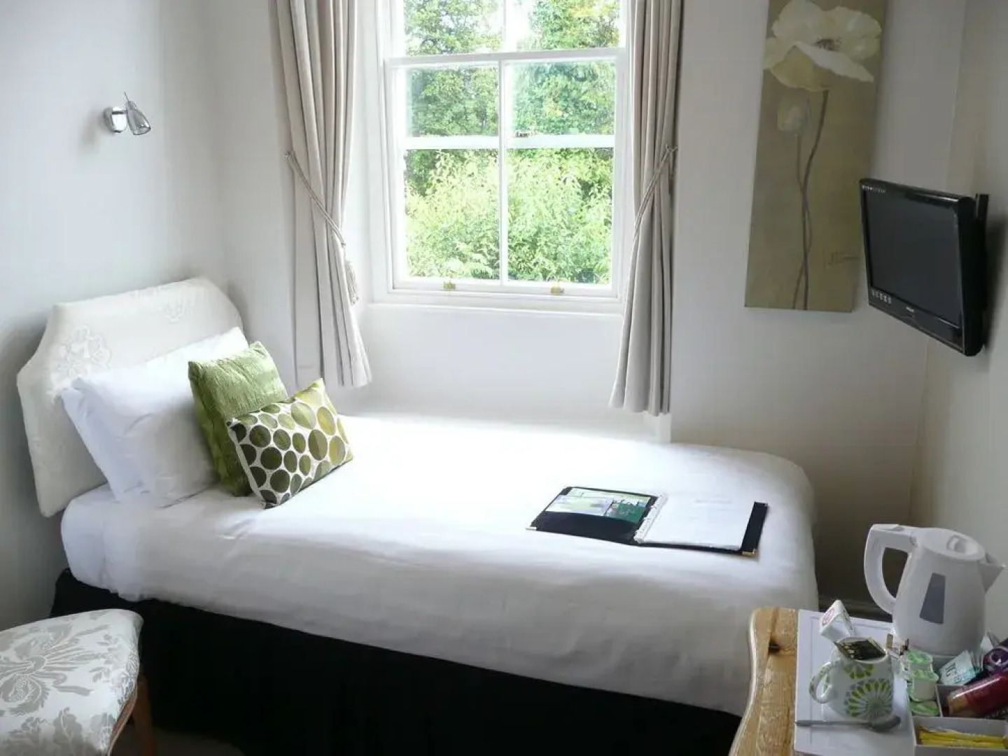 Rosemount Guest House