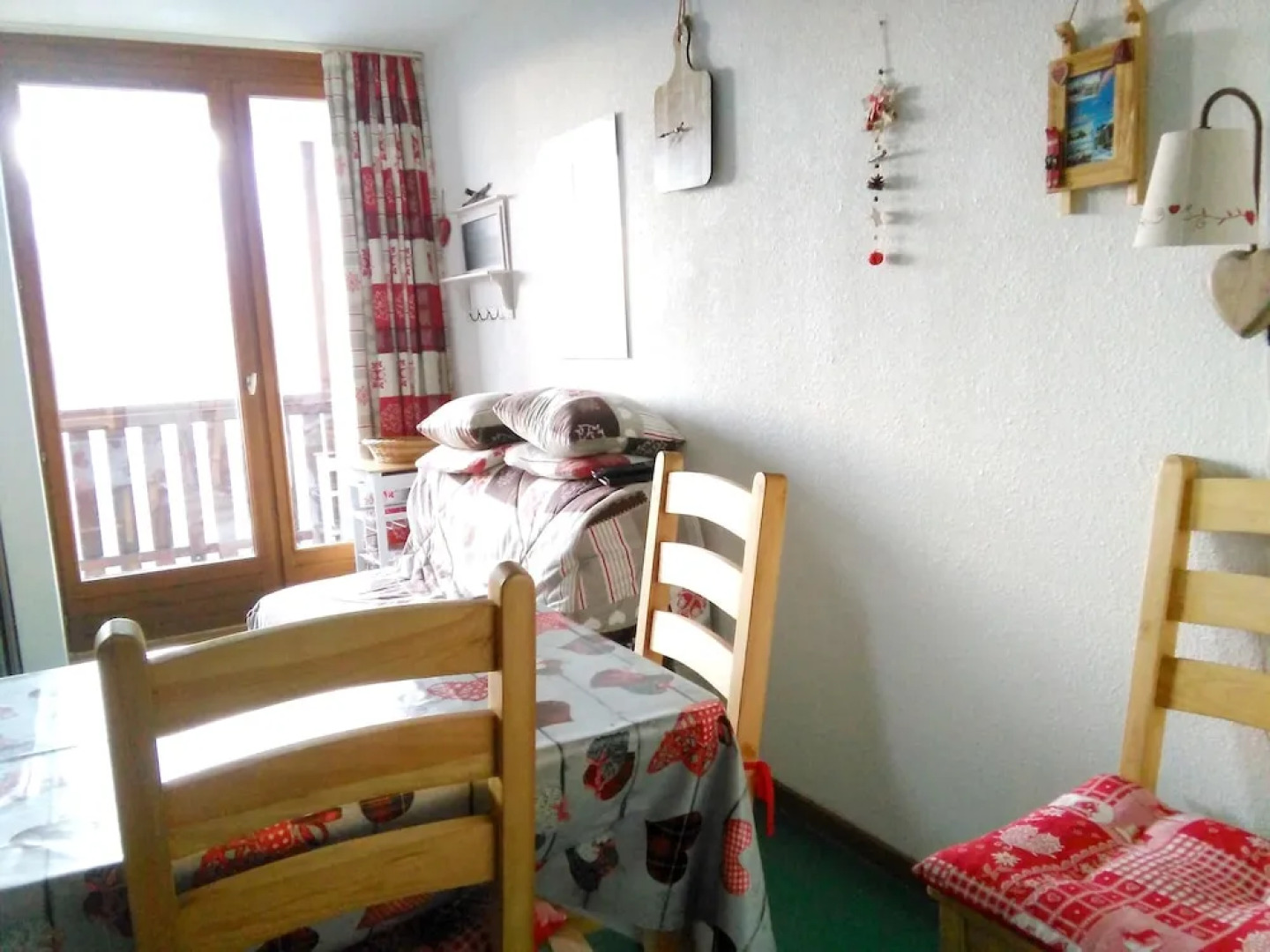 Studio in Saint-François-Longchamp, with Wonderful Mountain View And Balcony