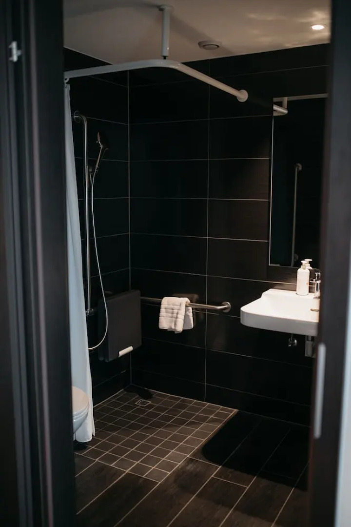 IIP Apartments - Self Check In