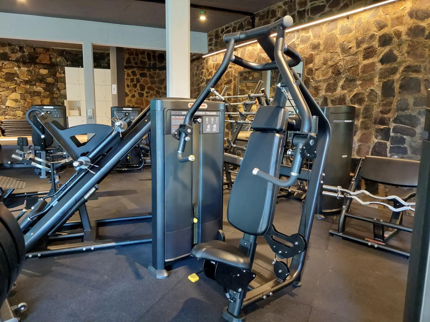 Raices Esturion Hotel