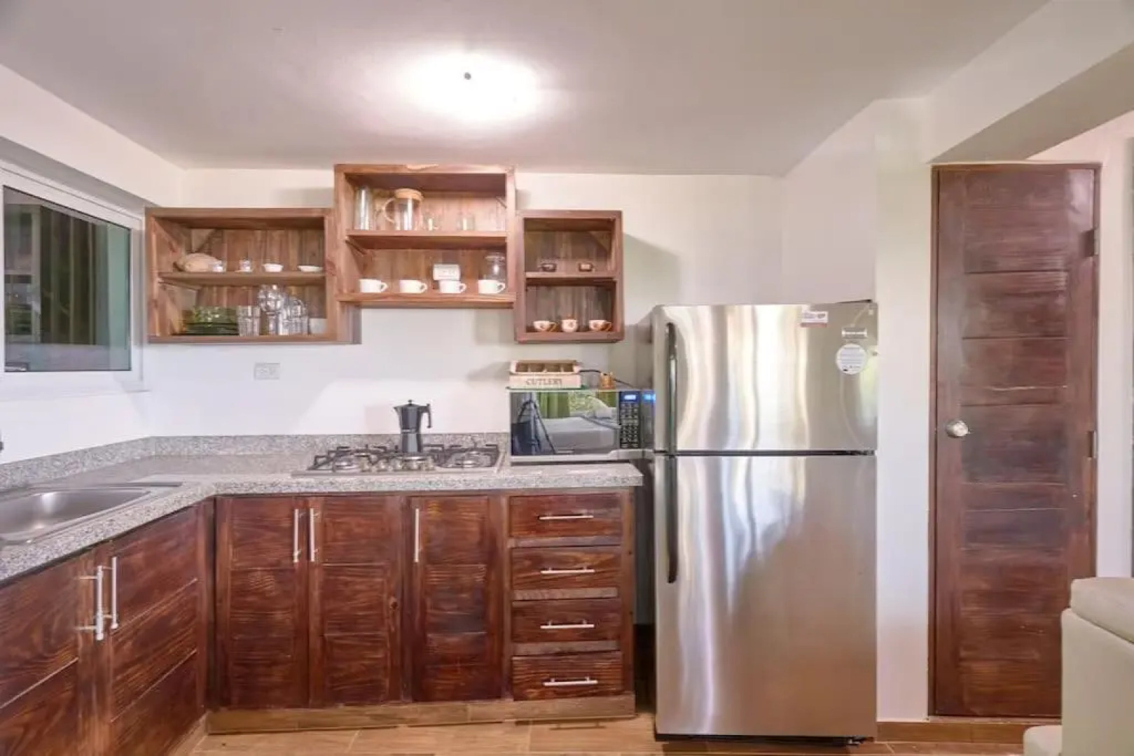 Mansion Dubai-Mountain-Jacuzzi-4BR-Jamaca De Dios