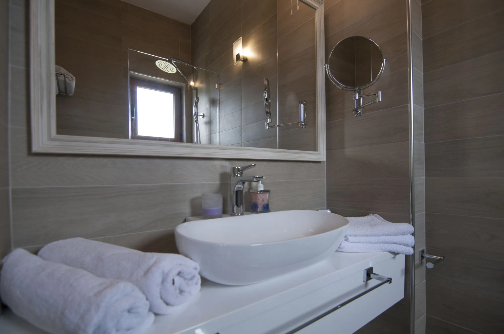 Ariadnes Holiday Accommodation