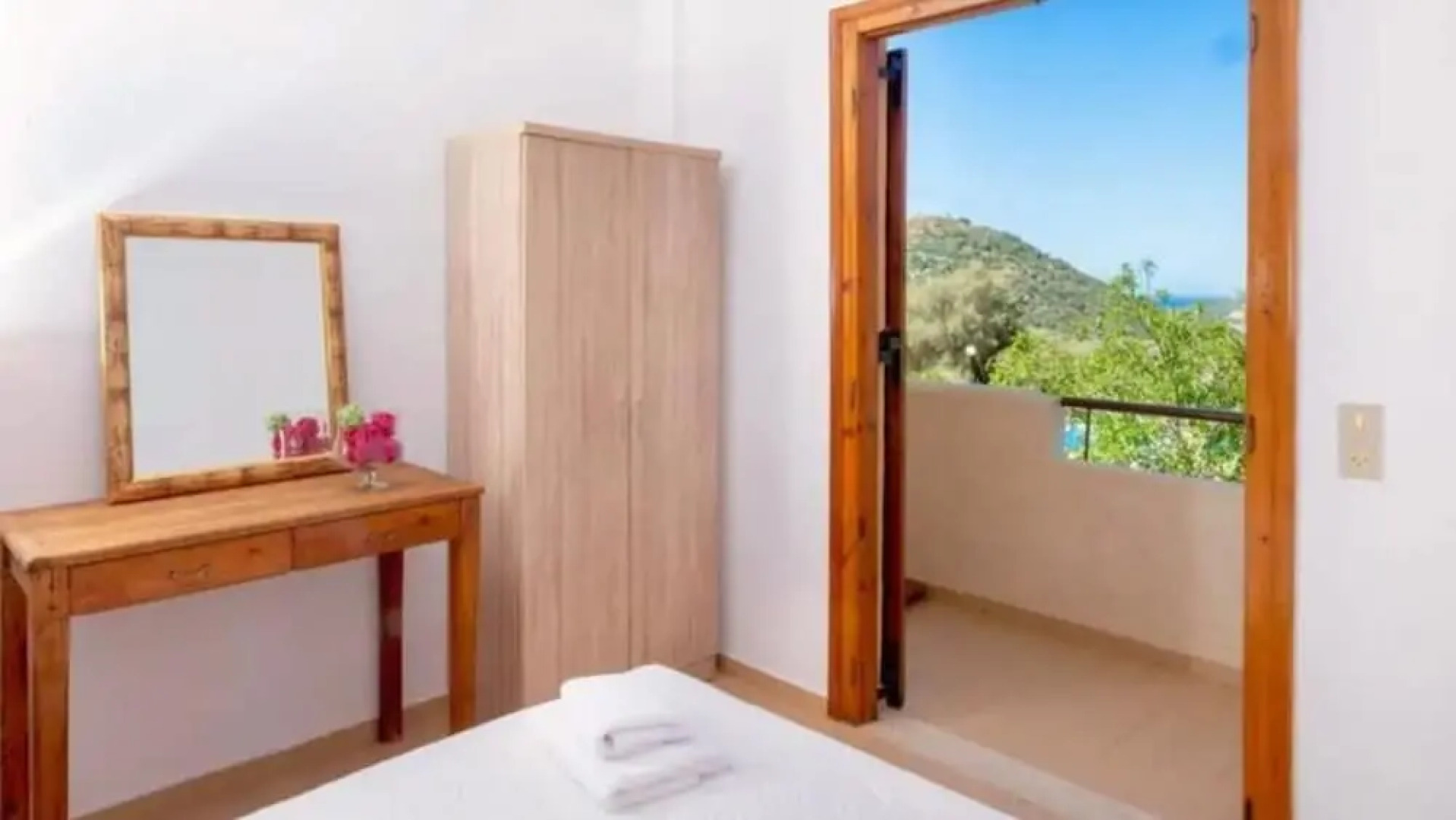 Luxurious Villa Kardi a Small Paradise