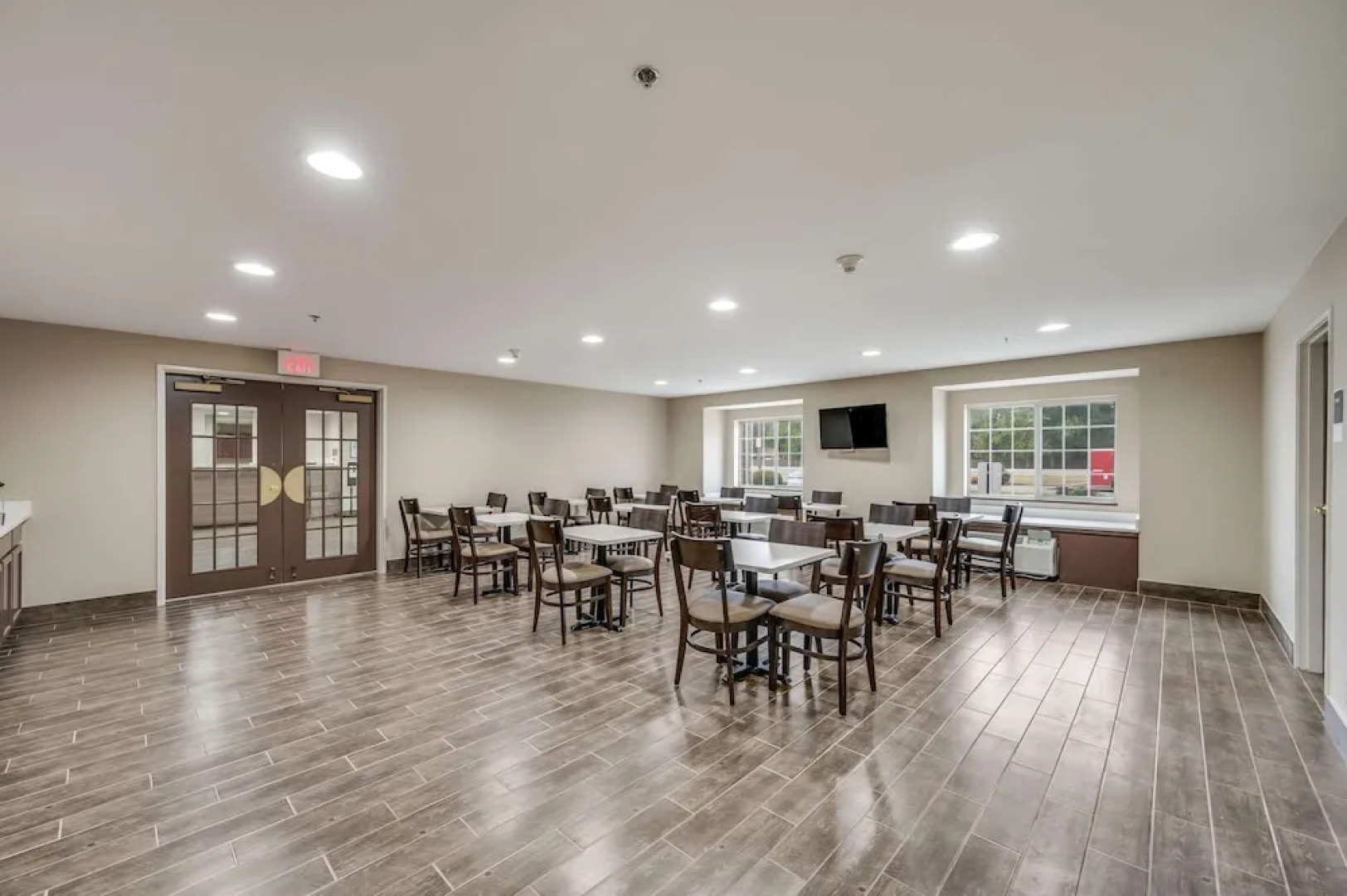 Microtel Inn & Suites by Wyndham Decatur