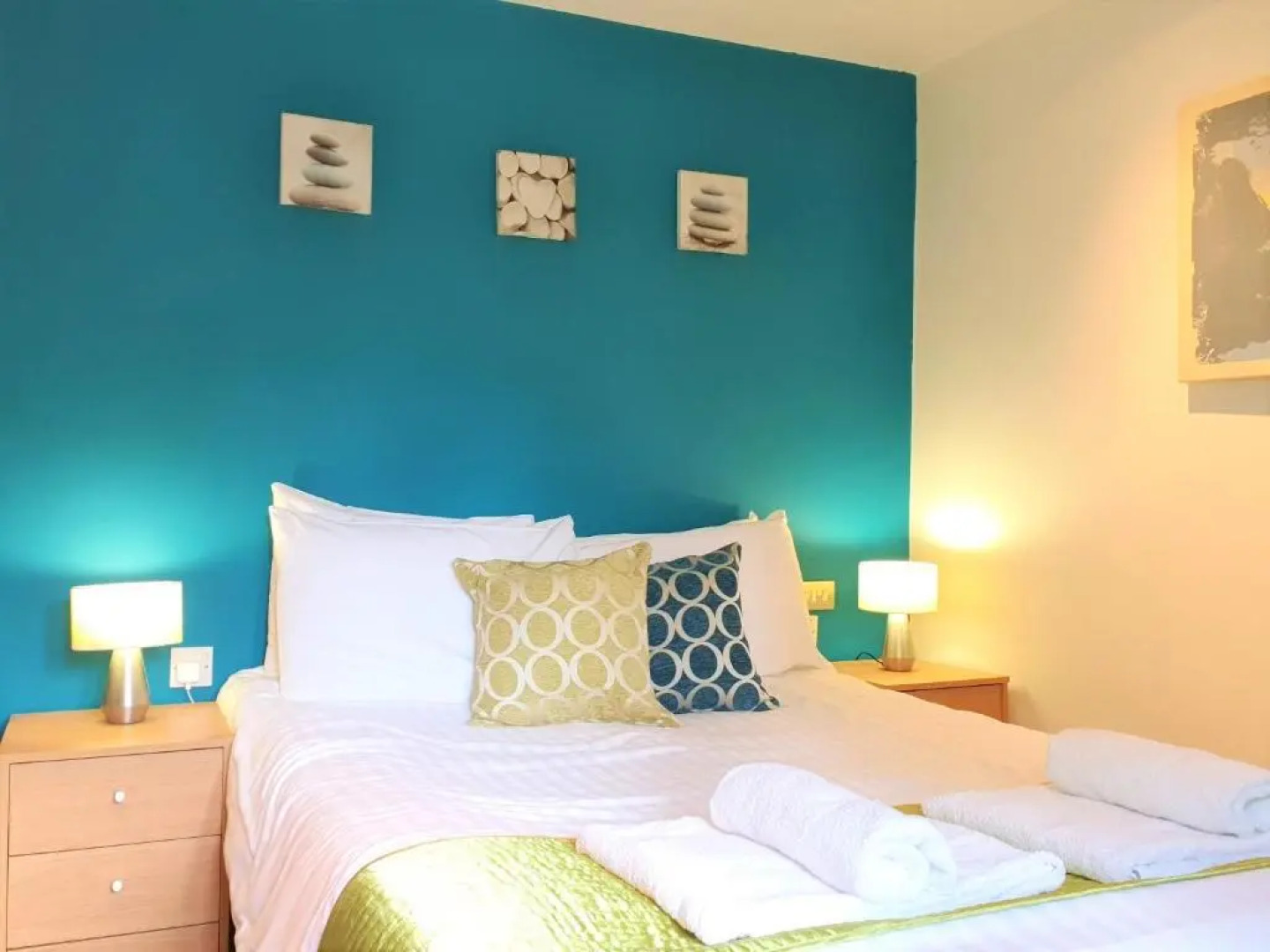 Bath Road Apartments