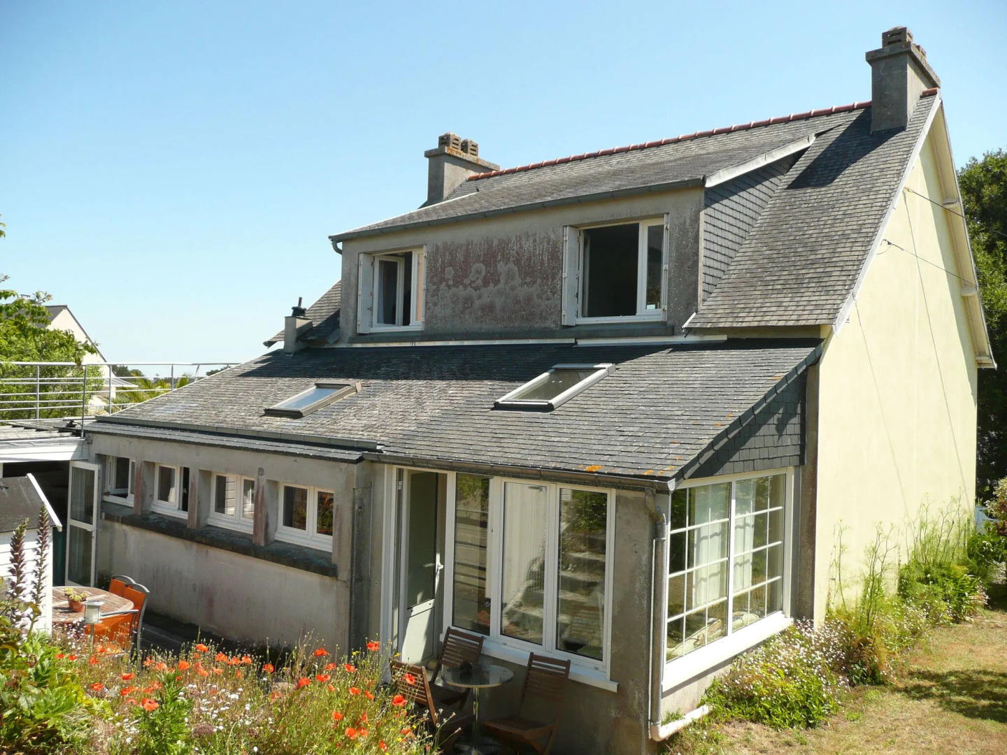 Holiday Home in Camaret Near Sandy Beaches