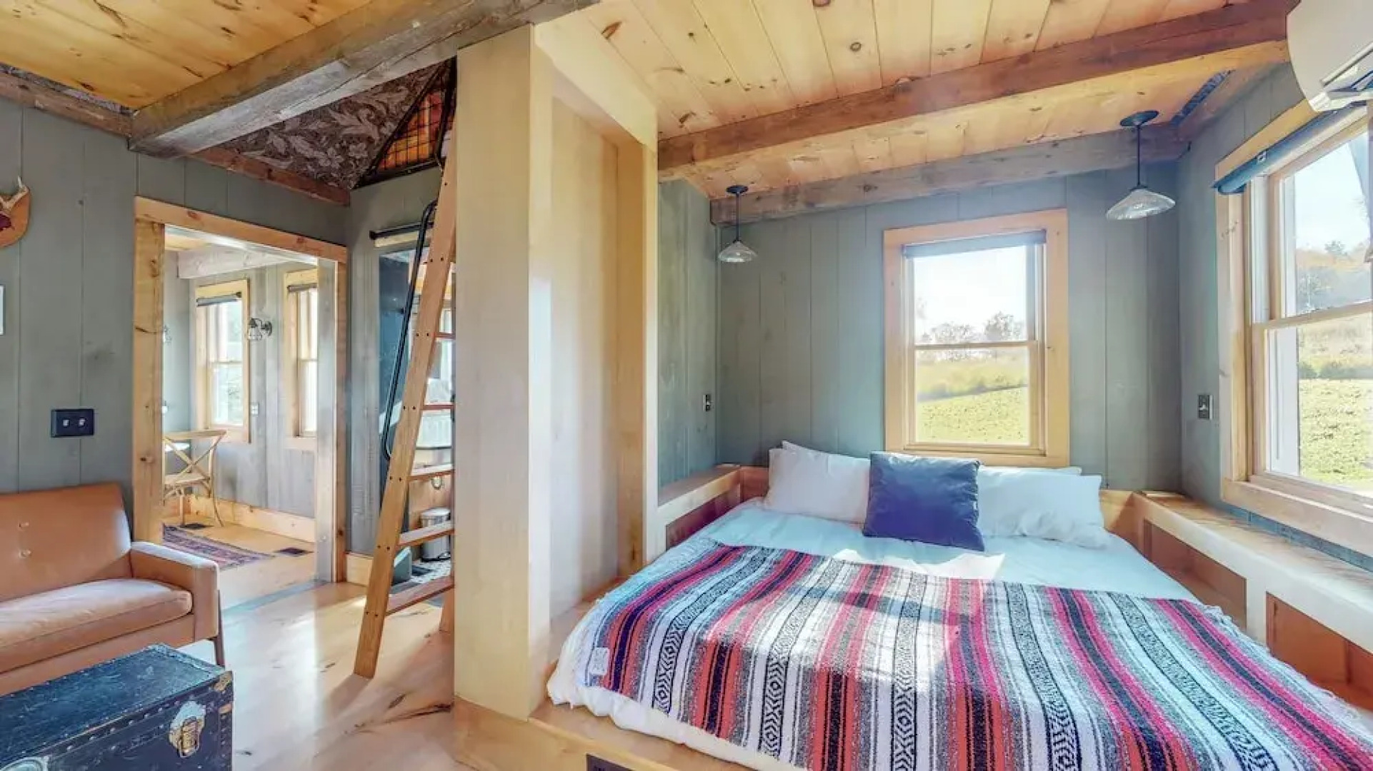 Stonehill's Farmhouse