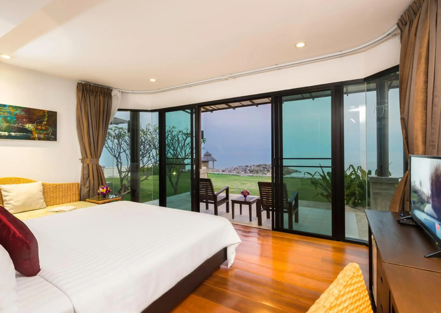 i Tara Resort & Spa
