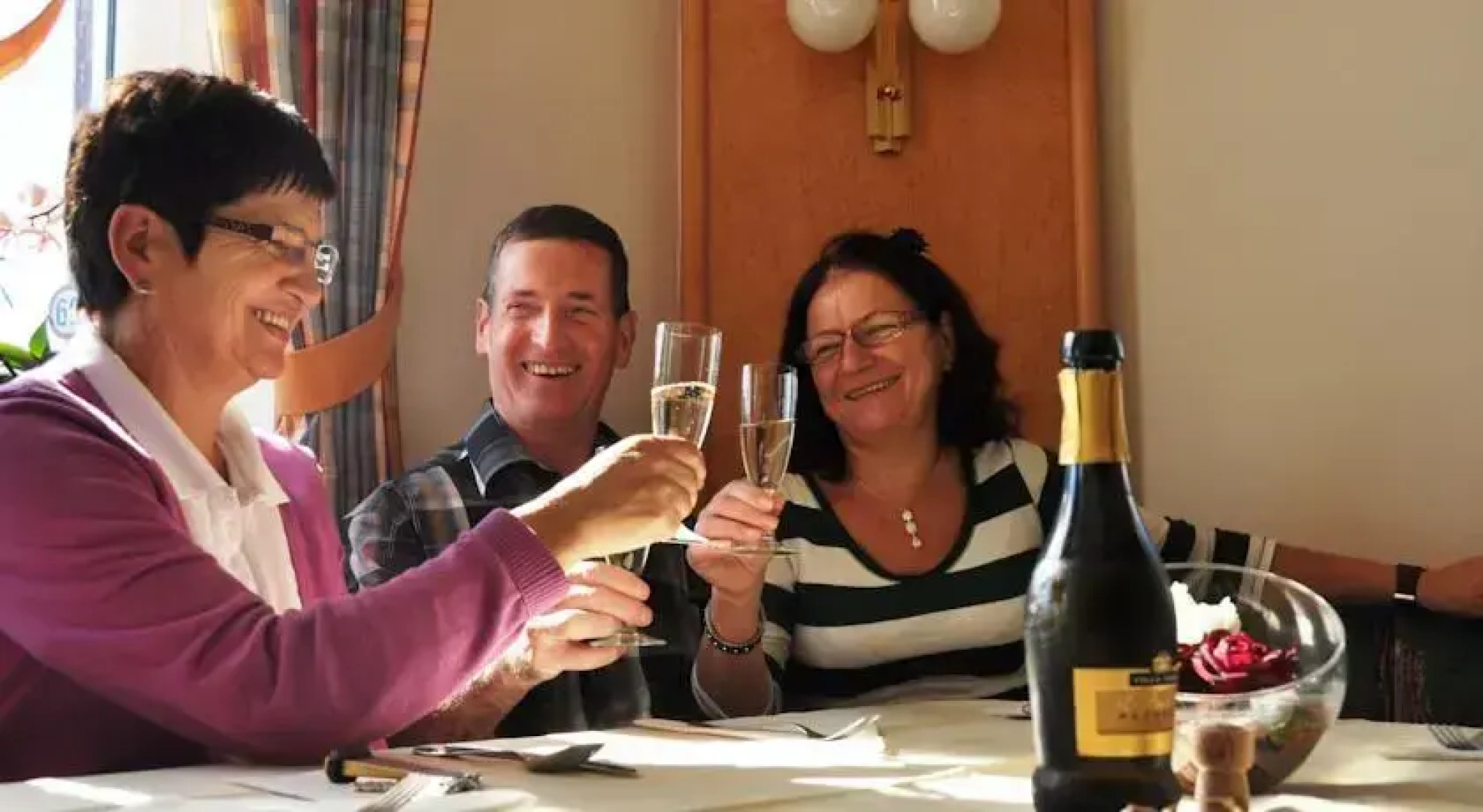 Hotel-Restaurant Teuschler-Mogg