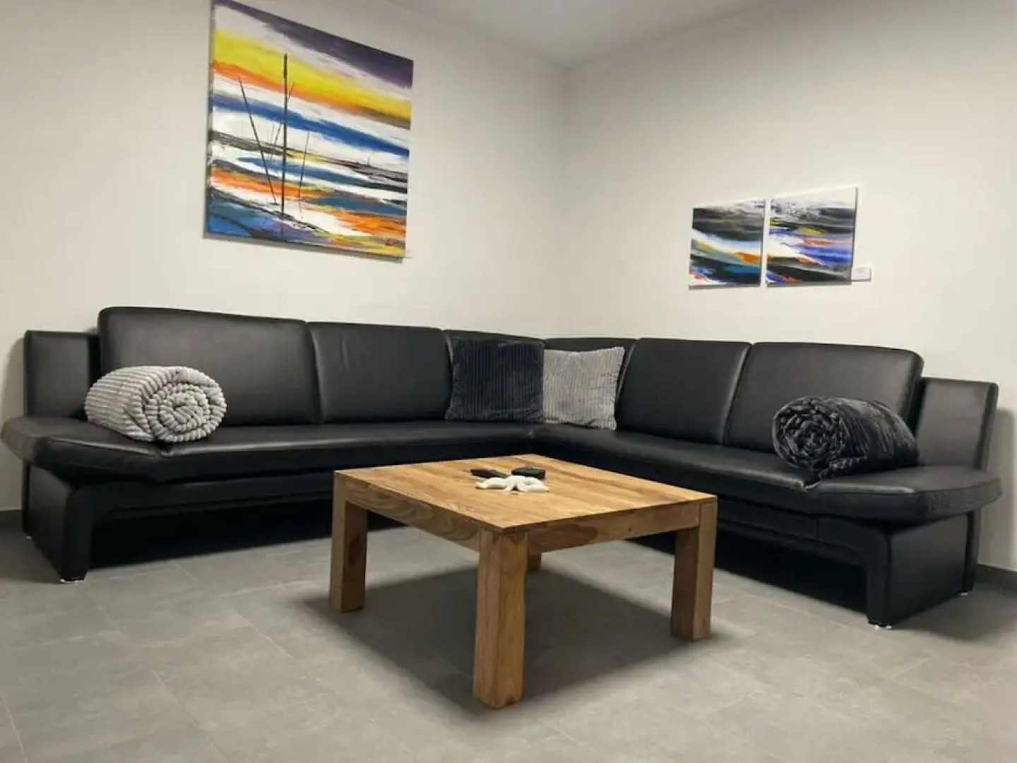 Bente Modern Retreat