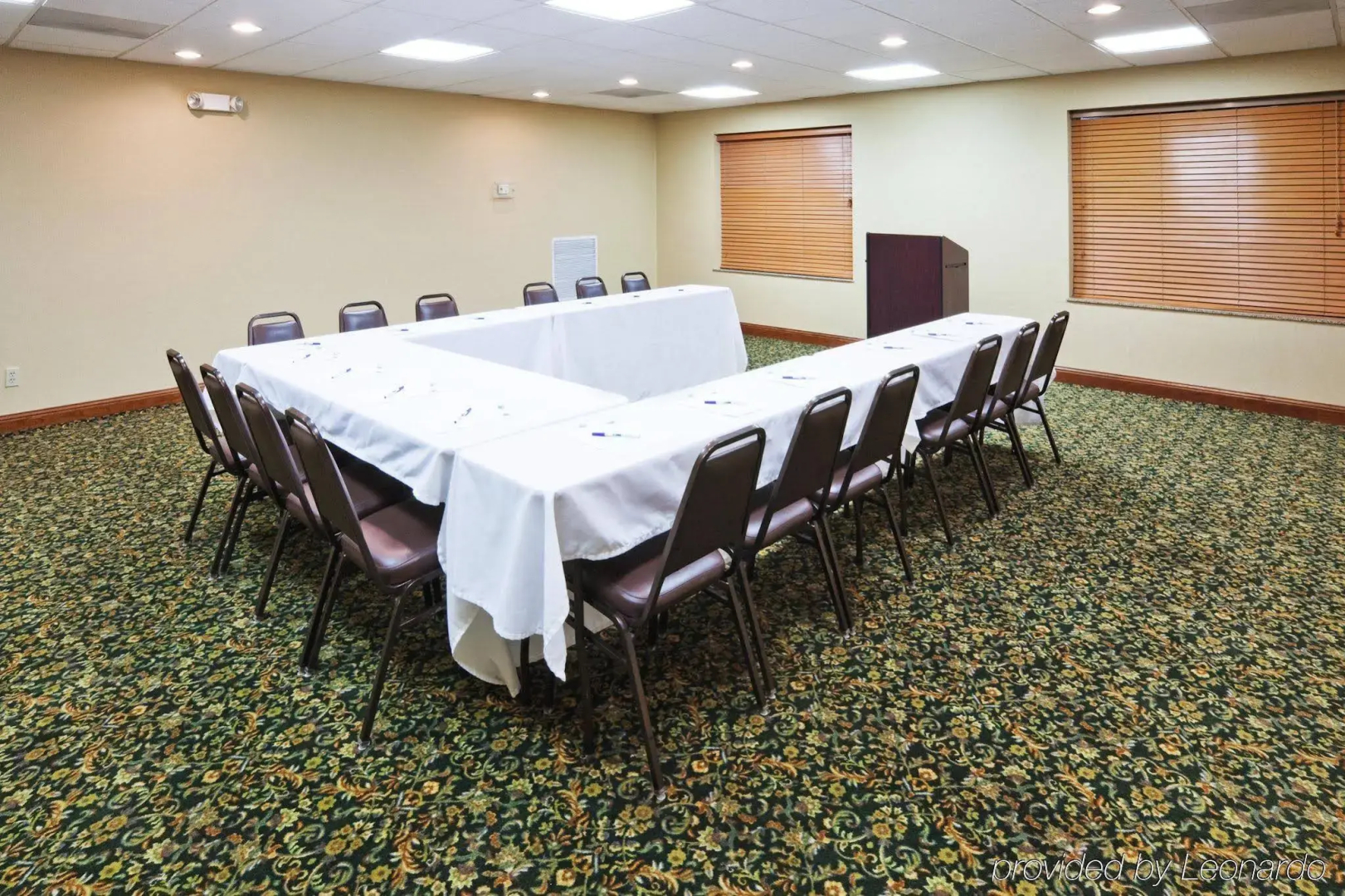 Holiday Inn Express & Suites Chickasha by IHG