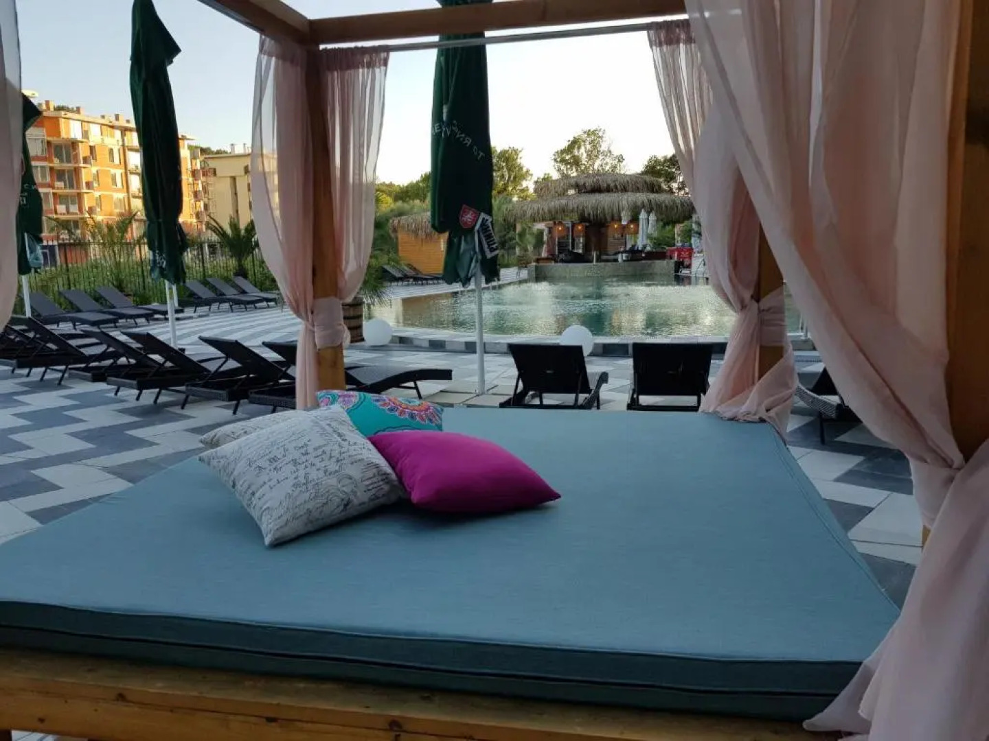 Allure Beach Resort Aparthotel