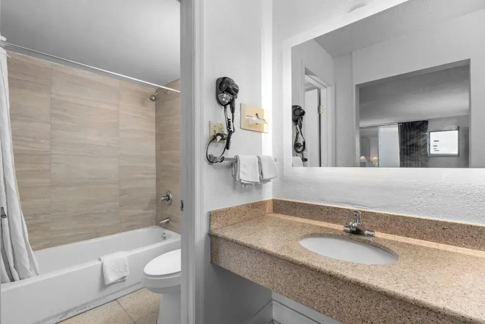 Super 8 Norfolk/Chesapeake Bay