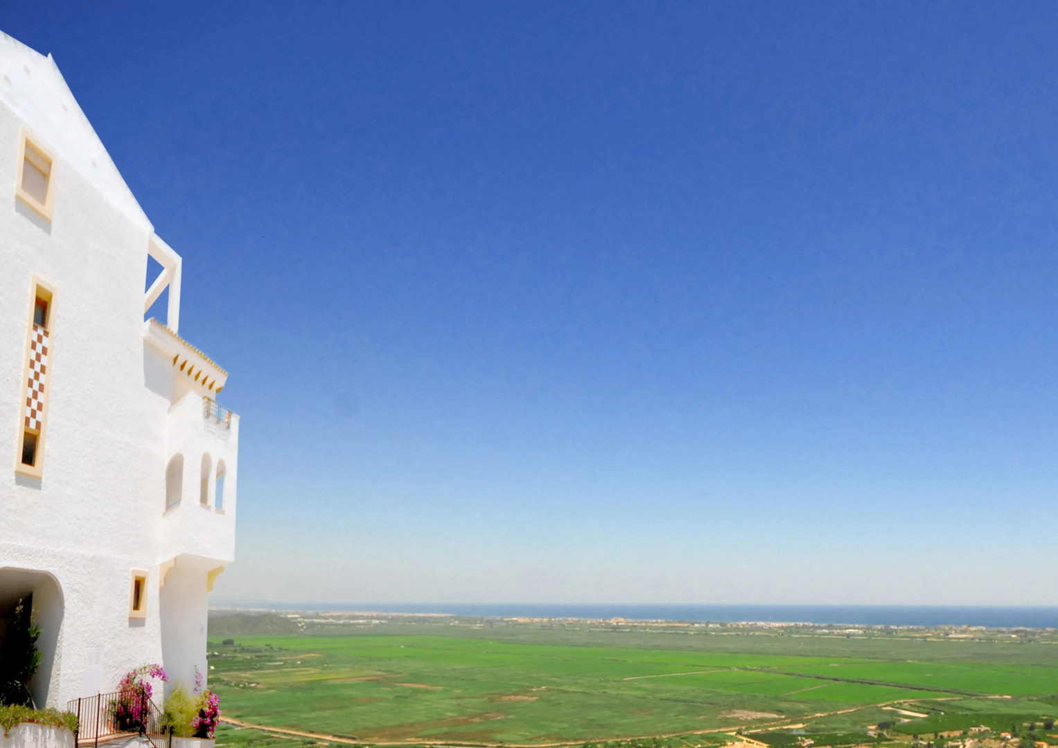 Bella Vista Residential