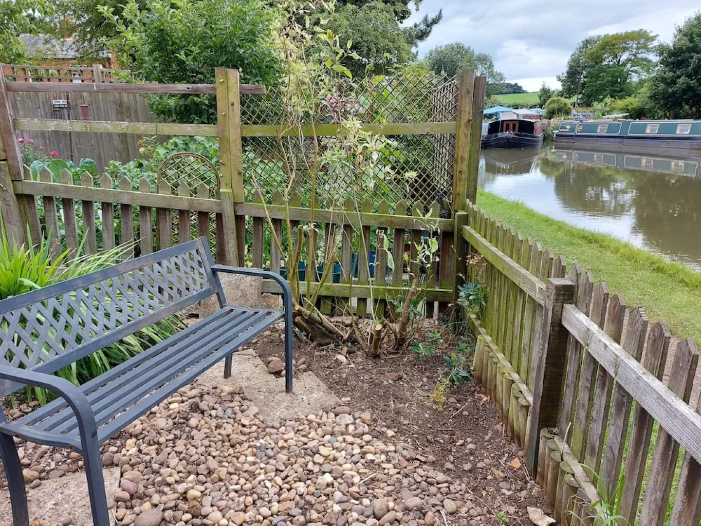 Tranquil Northampton Retreat