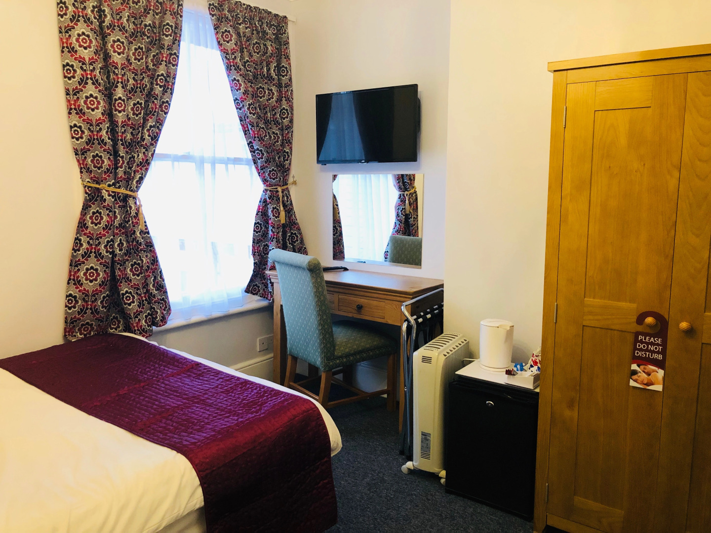 The Ilfracombe House Hotel - near Cliffs Pavilion