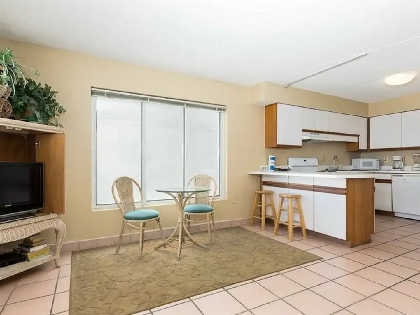 Emerald Skye by Meyer Vacation Rentals