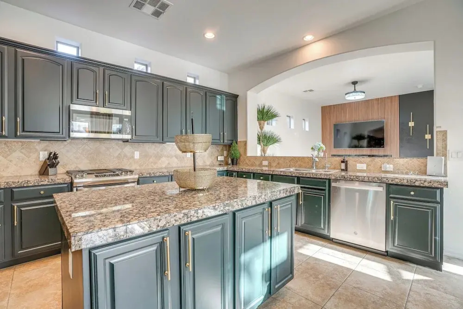 Pool Access & Private Patio: Litchfield Park Home!