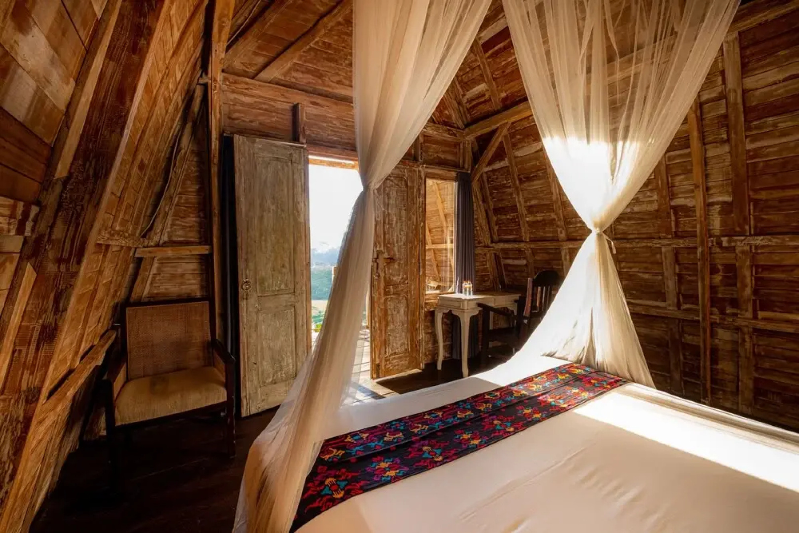 Natural View Sidemen Villa & Cottages