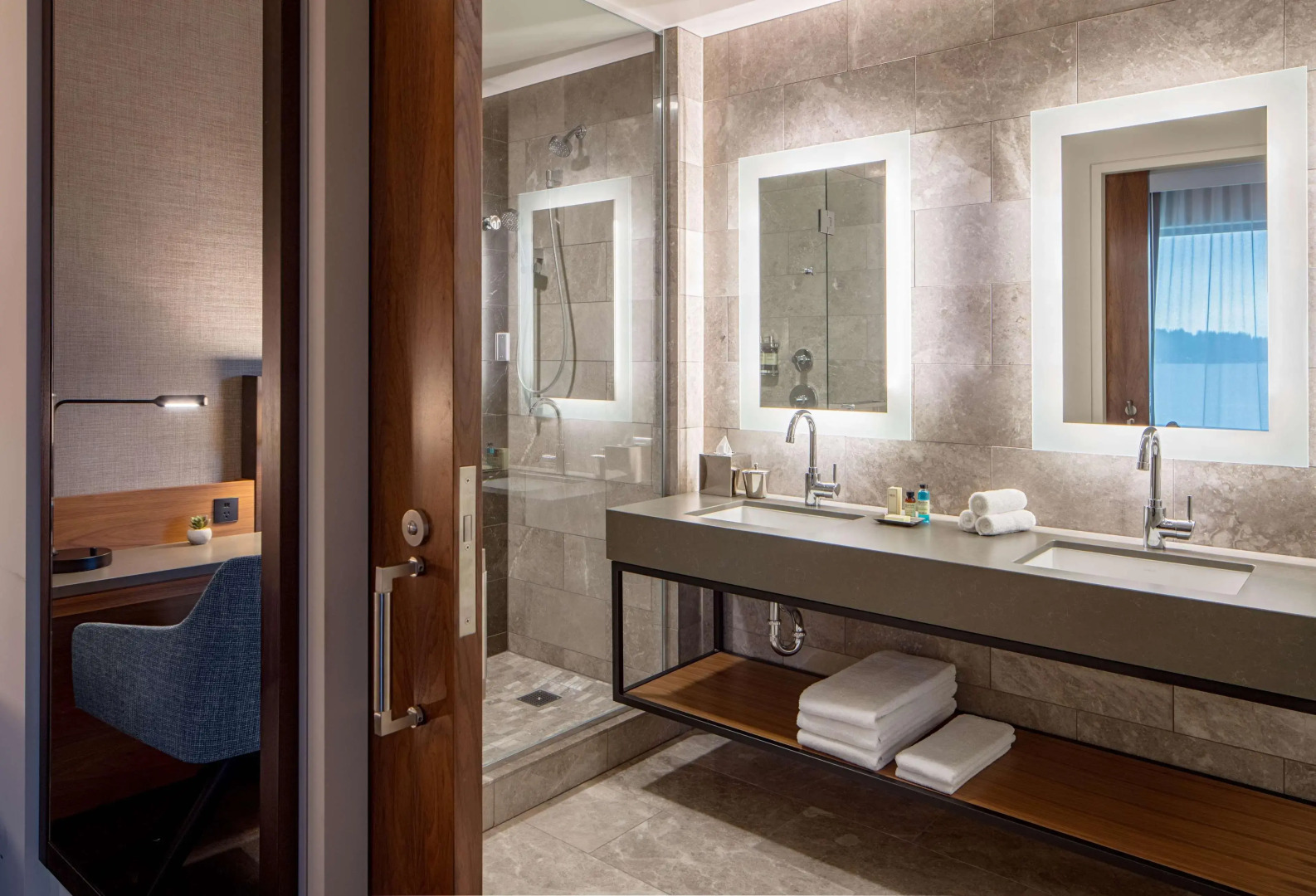 Hyatt Regency Lake Washington at Seattle’s Southport