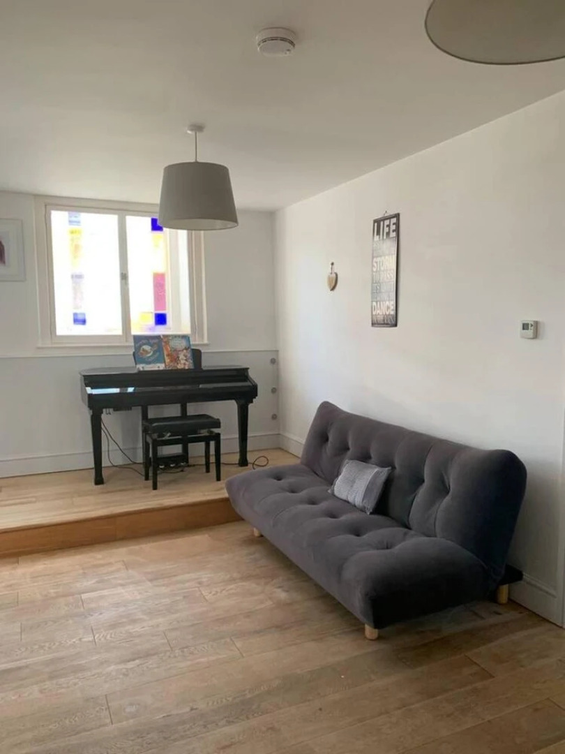 The Chapel 3 Minute Drive to Saundersfoot, Wales