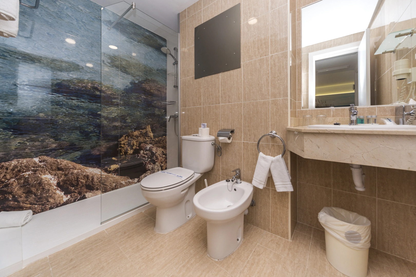 Apartamentos Globales Lord Nelson