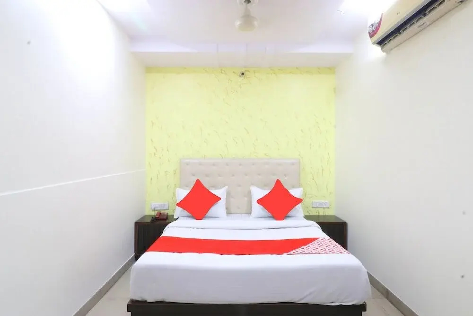 Oyo 40402 Hotel Kirandeep