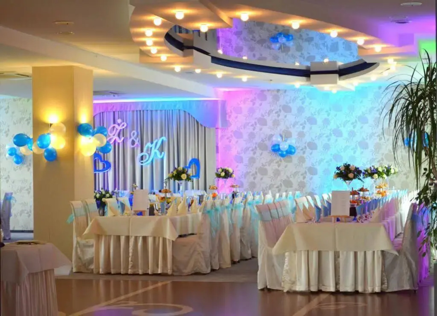 Hotel Cztery Pory Roku