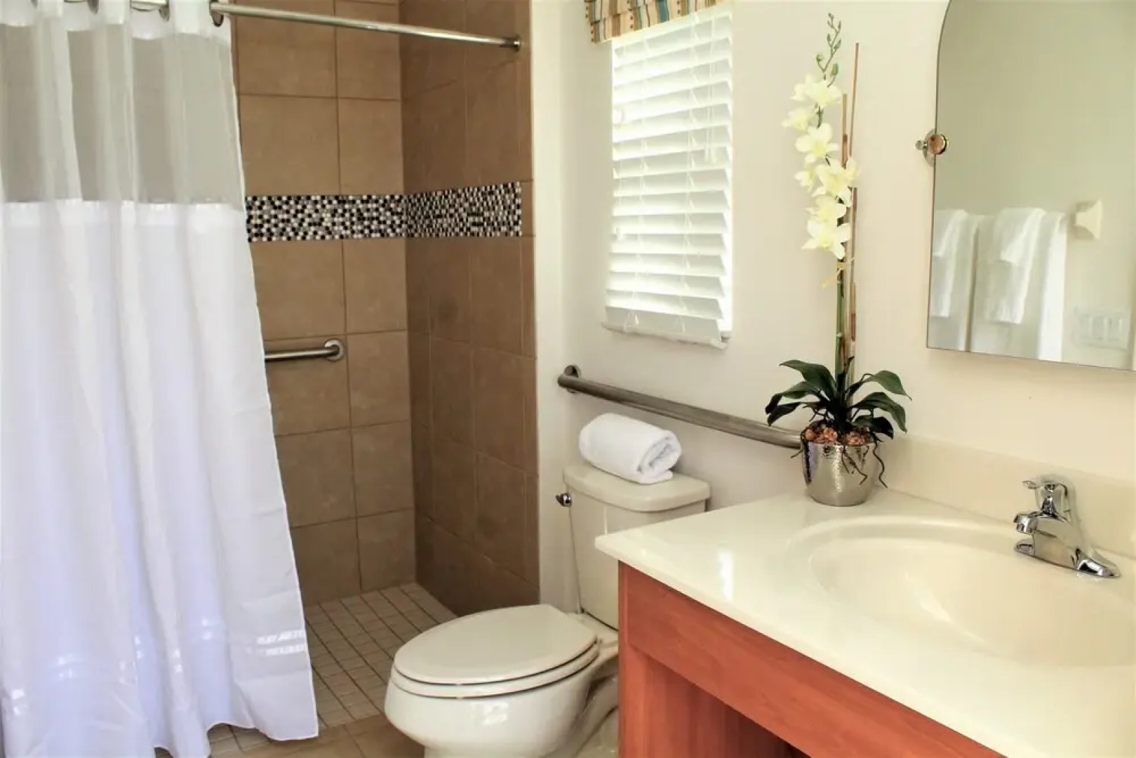 Gated Golf Course Private Pool Spa & Games Room